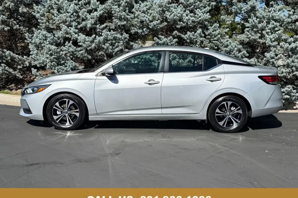 2023 Nissan Sentra SV photo 1