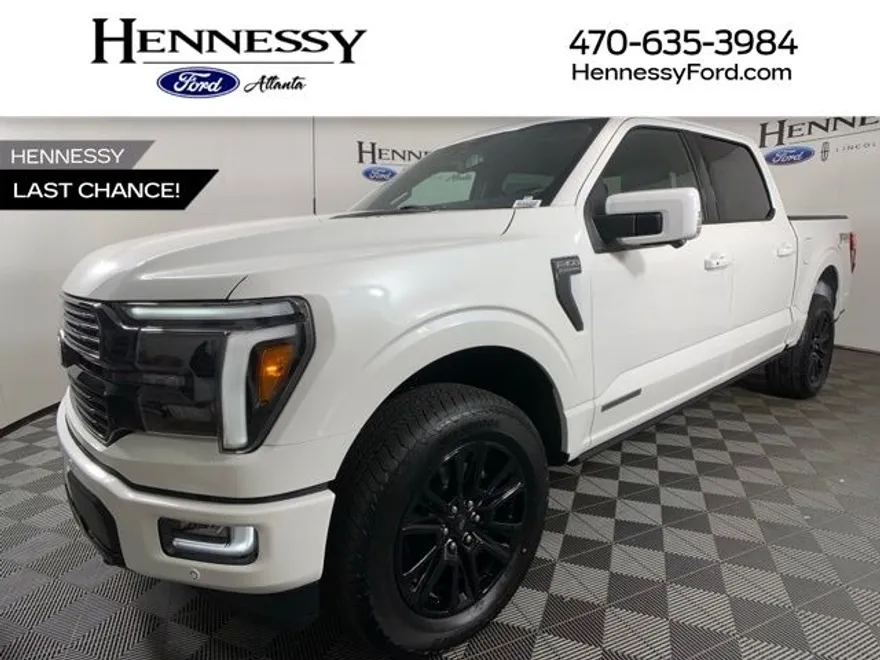 2025 Ford F-150 Platinum photo 1
