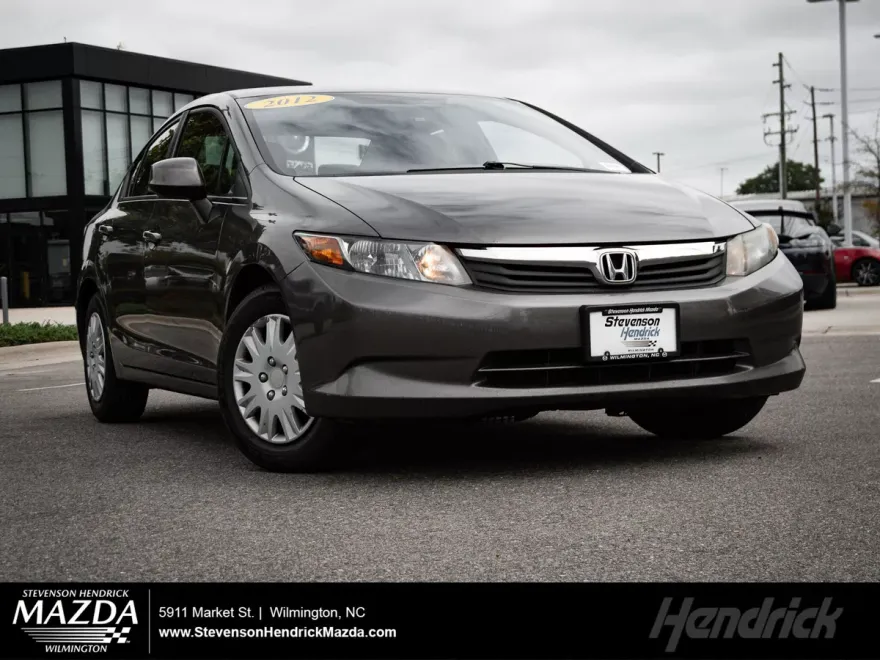 2012 Honda Civic LX photo 1
