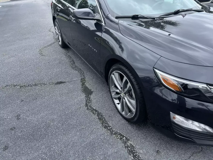 2023 Chevrolet Malibu 1LT photo 1