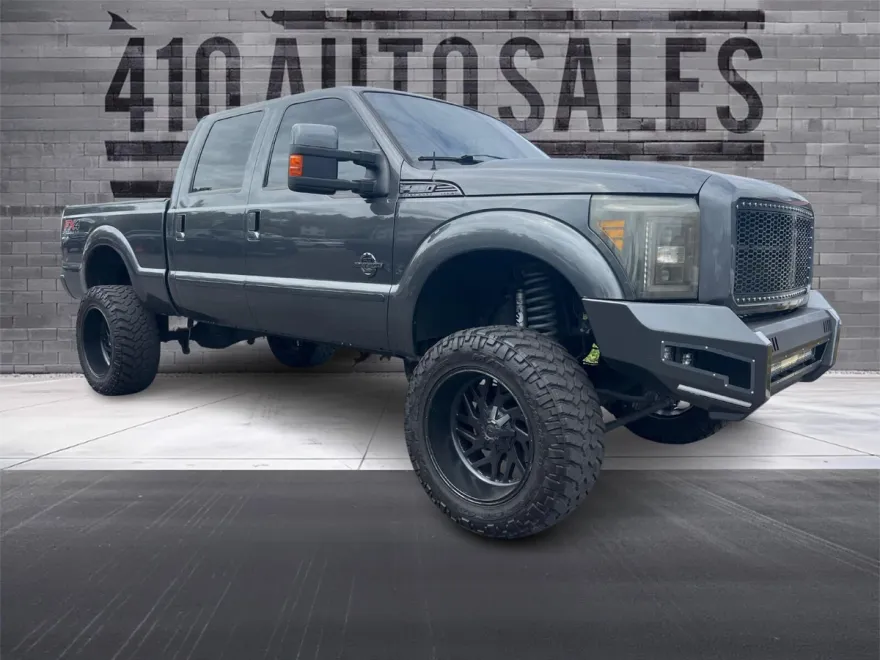 2016 Ford F-250 Lariat photo 1