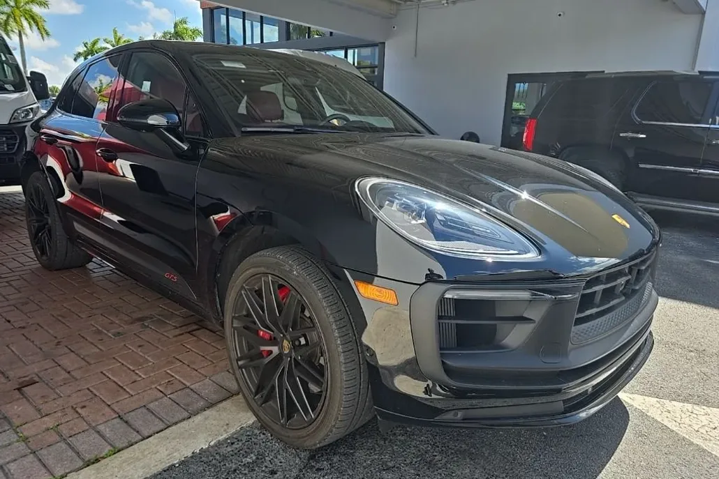 2023 Porsche Macan GTS photo 1