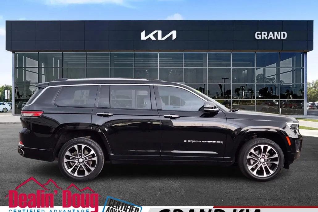 2021 Jeep Grand Cherokee Overland photo 1