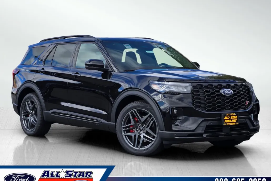 2025 Ford Explorer ST photo 1