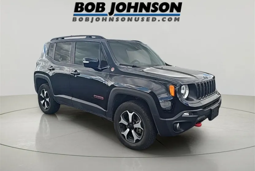 2022 Jeep Renegade Trailhawk photo 1