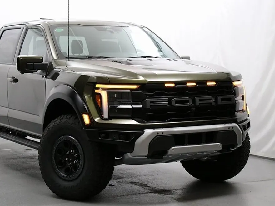 2025 Ford F-150 Raptor photo 1