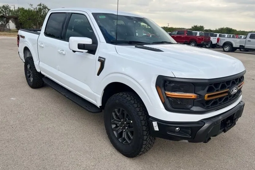 2025 Ford F-150 Tremor photo 1
