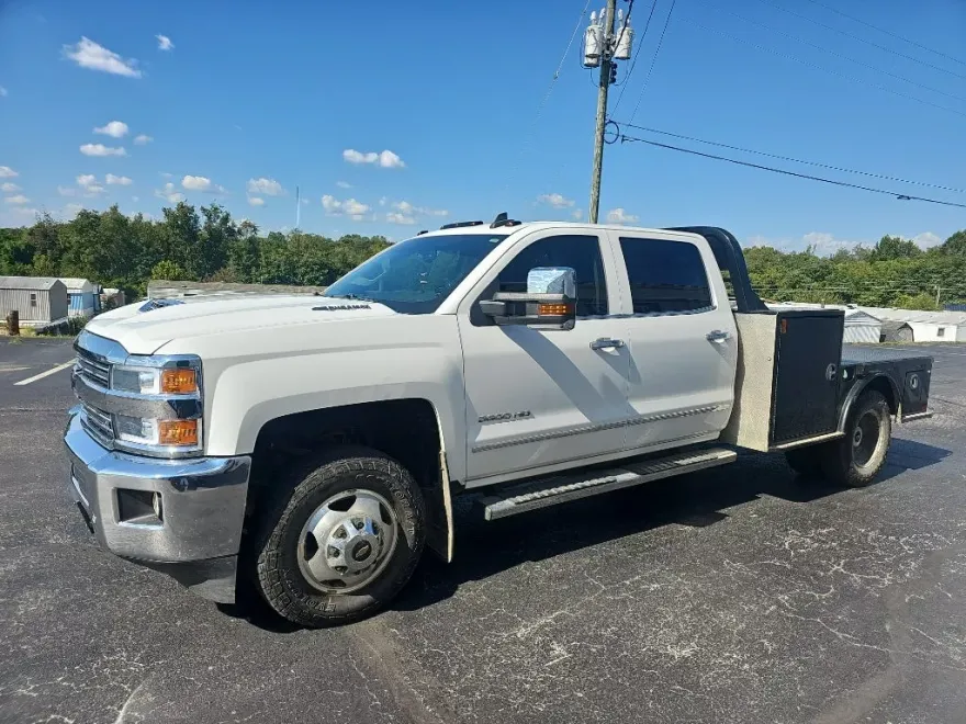 2019 Chevrolet Silverado 3500HD LTZ photo 1