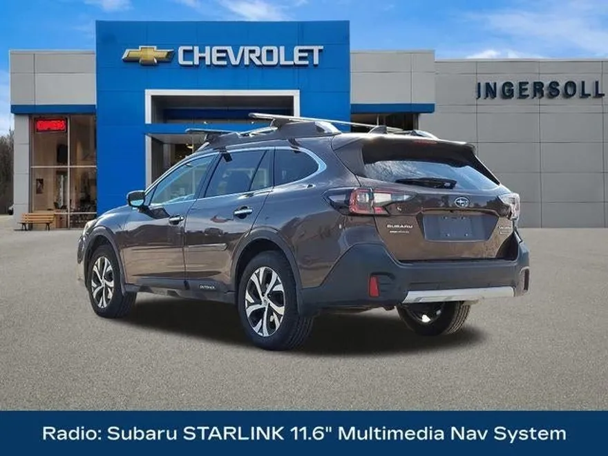 2022 Subaru Outback Touring photo 1