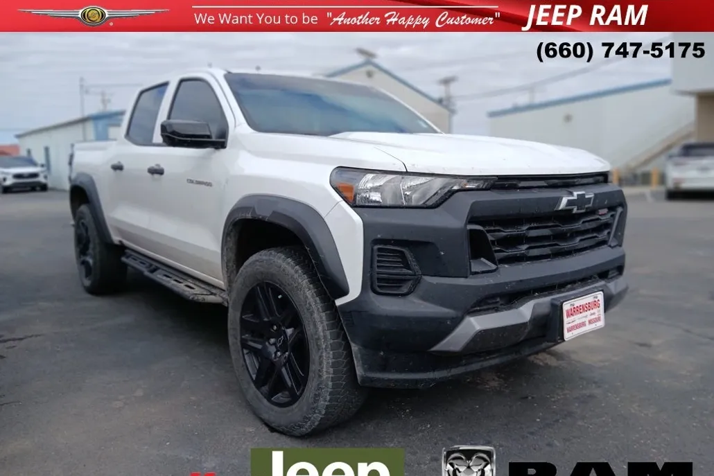 2023 Chevrolet Colorado Trail Boss photo 1