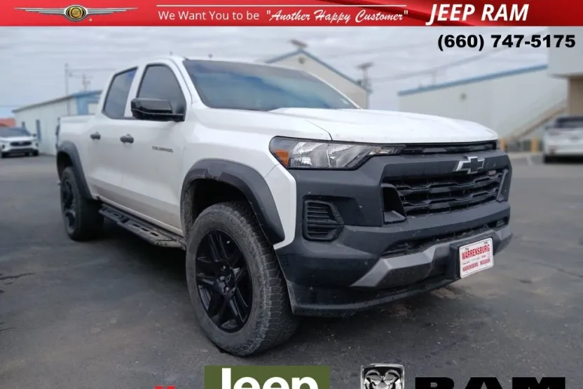 2023 Chevrolet Colorado Trail Boss photo 1