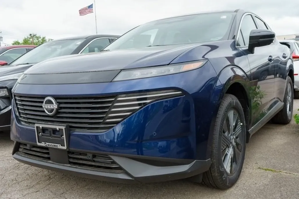 2025 Nissan Murano SL photo 1