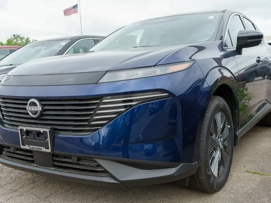 2025 Nissan Murano SL photo 1