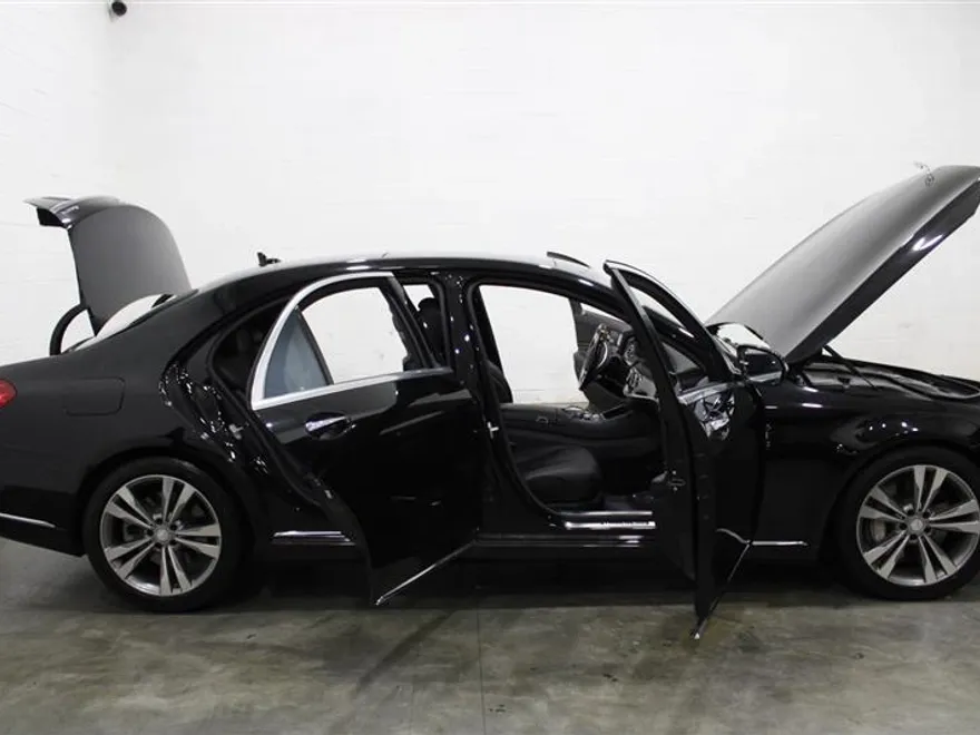 2015 Mercedes Benz S 550 4MATIC photo 1