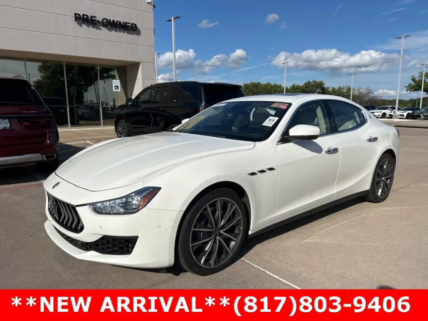 2021 Maserati Ghibli S photo 1