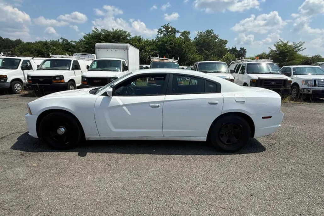 2014 Dodge Charger photo 1