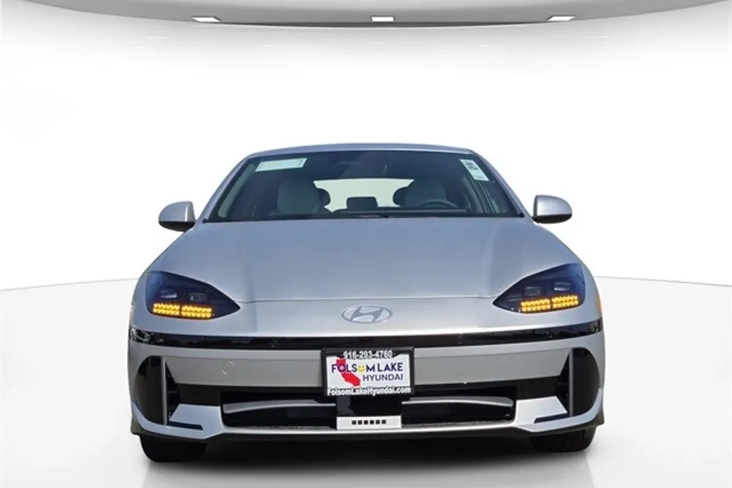 2025 Hyundai Ioniq 6 SEL photo 1