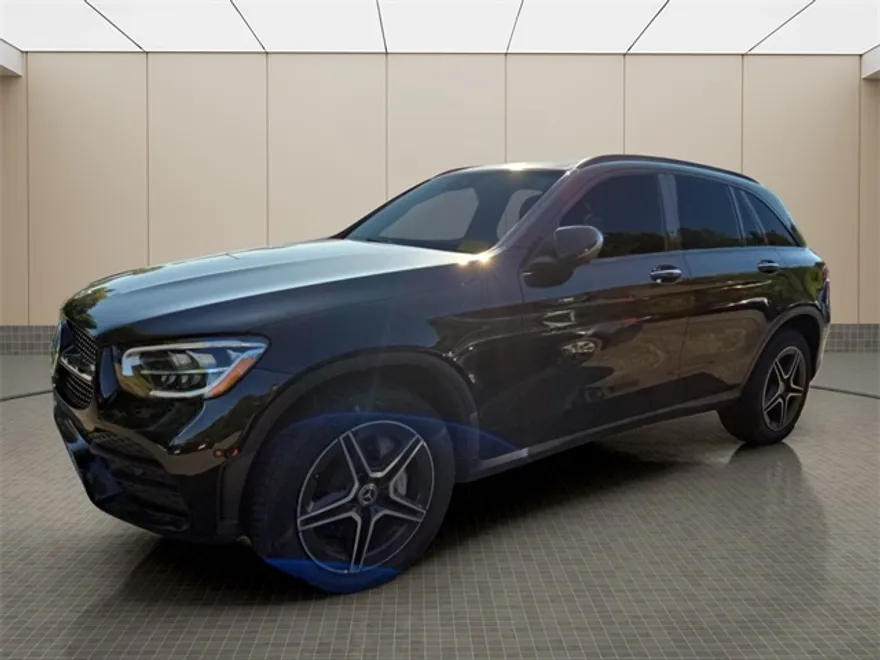 2022 Mercedes Benz GLC 300 photo 1