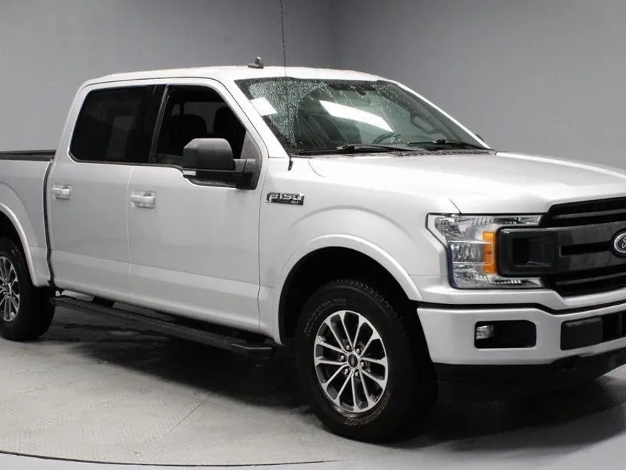 2019 Ford F-150 XLT photo 1