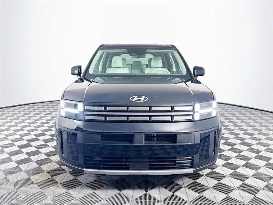 2026 Hyundai Santa Fe SE photo 1