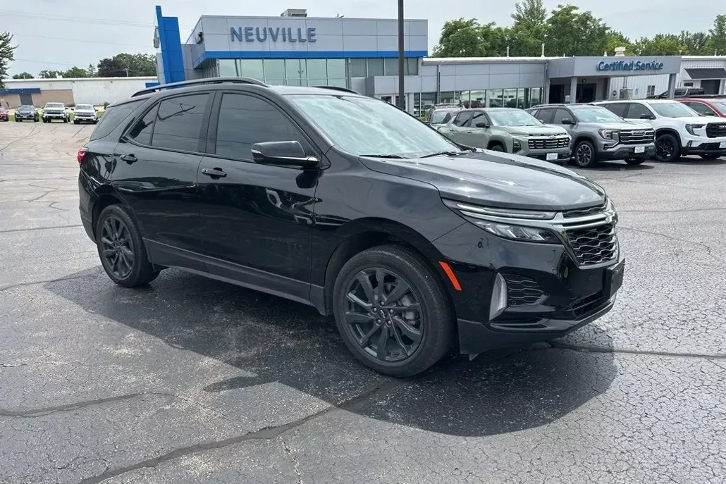 2023 Chevrolet Equinox RS photo 1