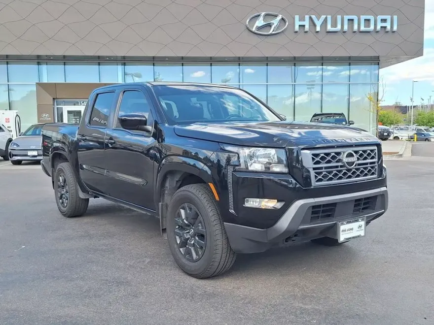 2022 Nissan Frontier SV photo 1