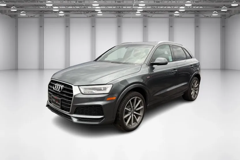 2018 Audi Q3 Premium photo 1