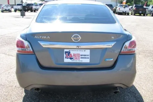 2014 Nissan Altima 2.5 photo 3