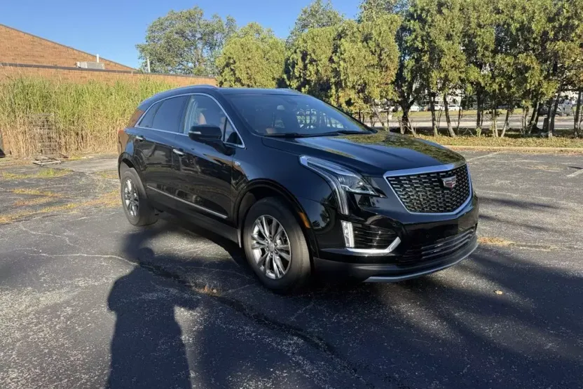 2023 Cadillac XT5 Premium Luxury photo 1