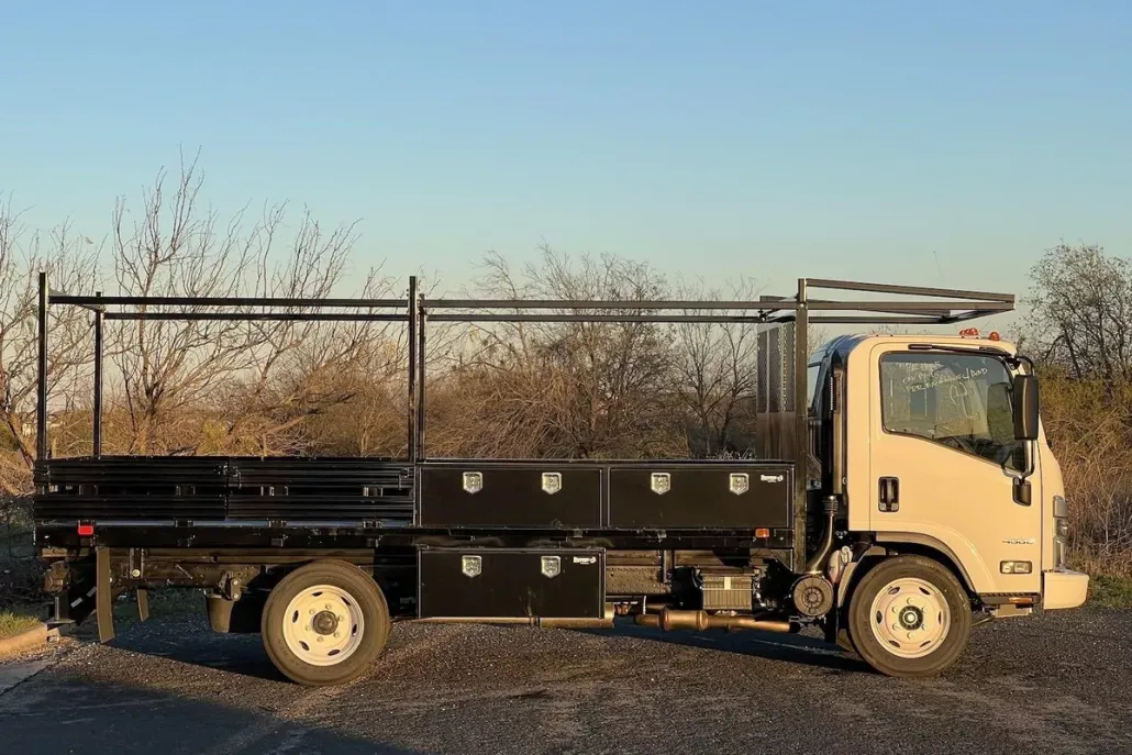 2024 Chevrolet Silverado 4500HD photo 1