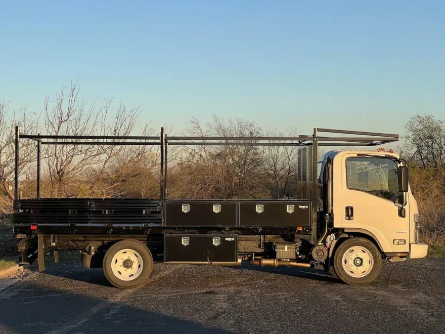 2024 Chevrolet Silverado 4500HD photo 1