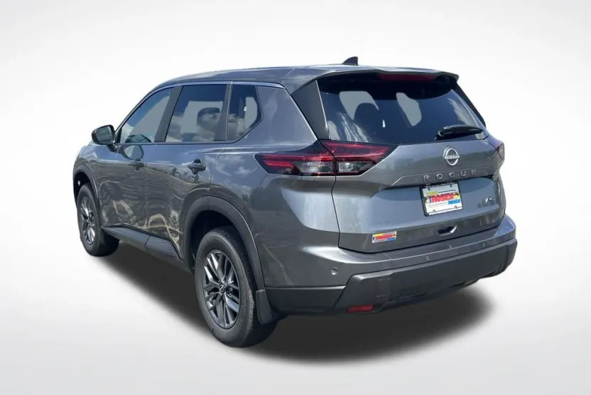 2026 Nissan Rogue S photo 1