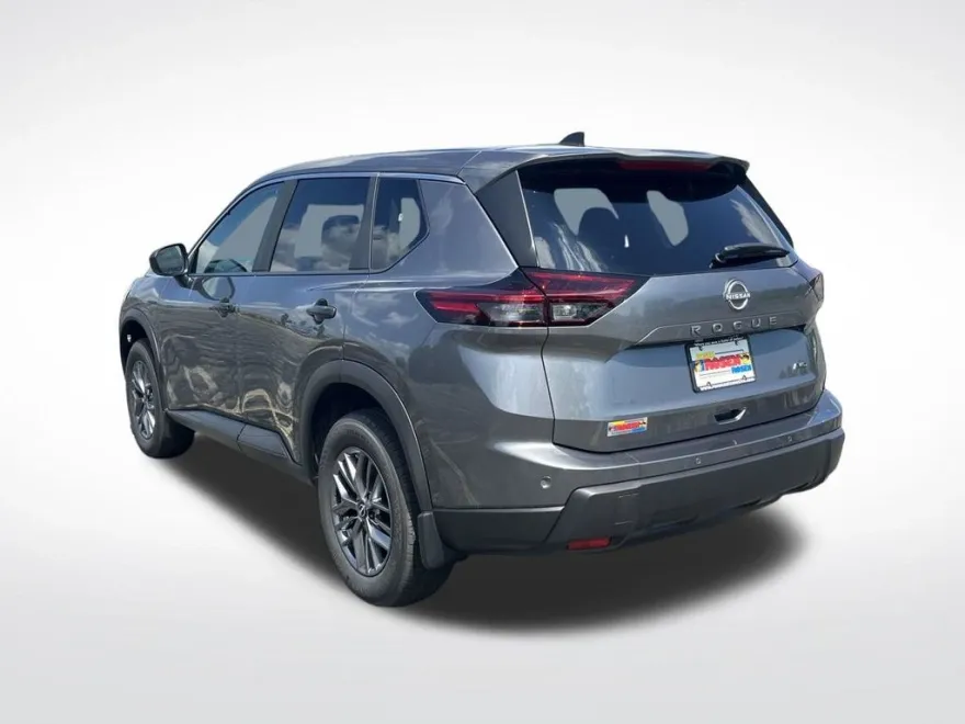 2026 Nissan Rogue S photo 1