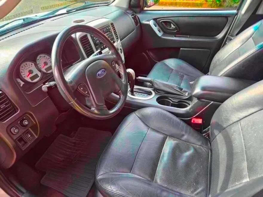 2007 Ford Escape Limited photo 1