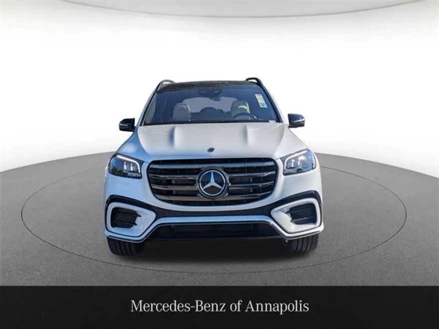 2026 Mercedes Benz GLS 580 4MATIC photo 1