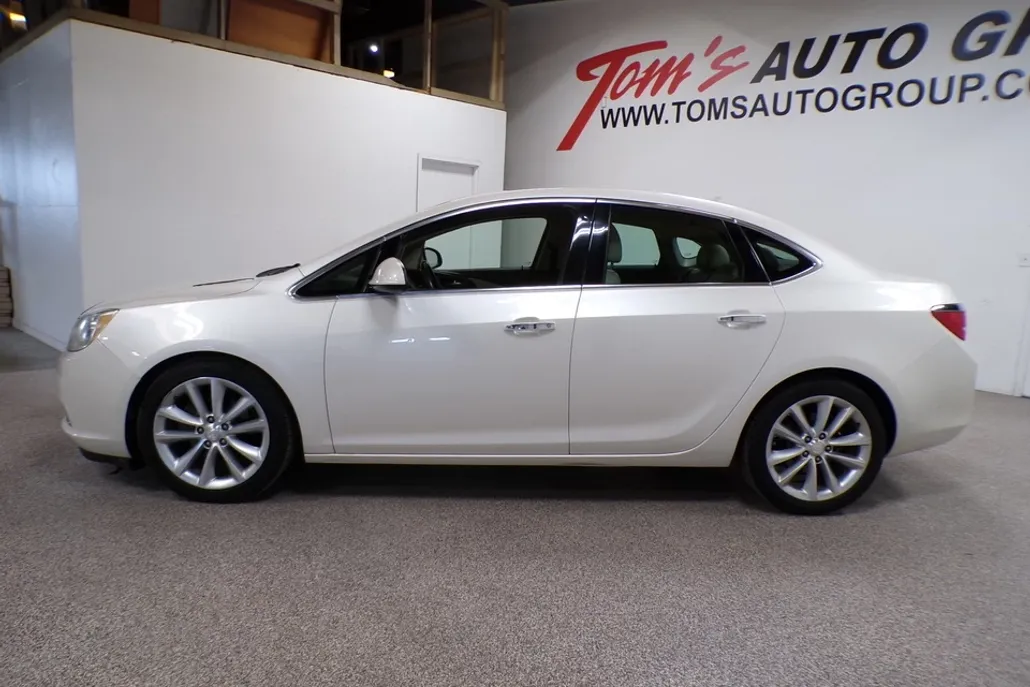 2014 Buick Verano Convenience photo 1