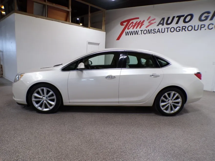 2014 Buick Verano Convenience photo 1