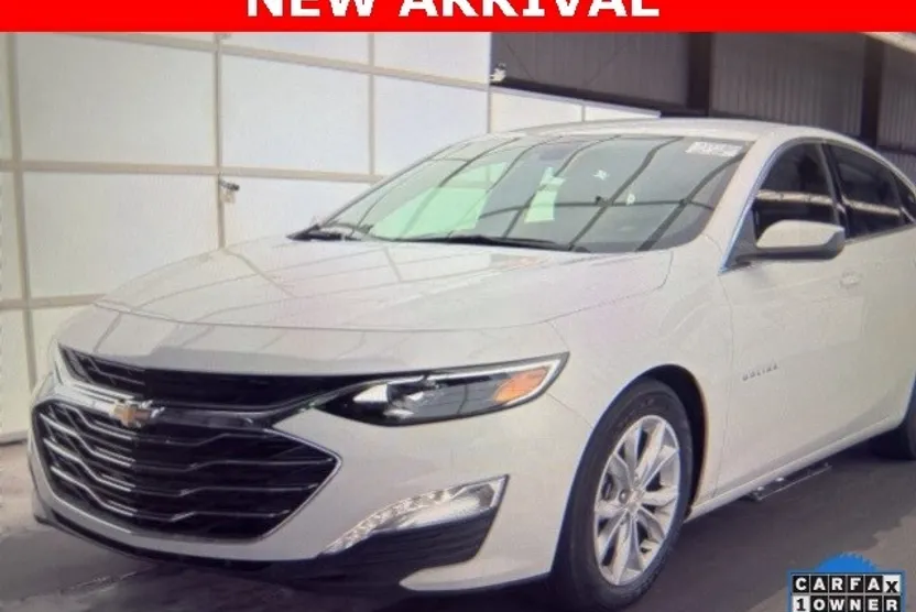 2023 Chevrolet Malibu 1LT photo 1