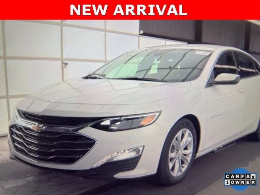 2023 Chevrolet Malibu 1LT photo 1
