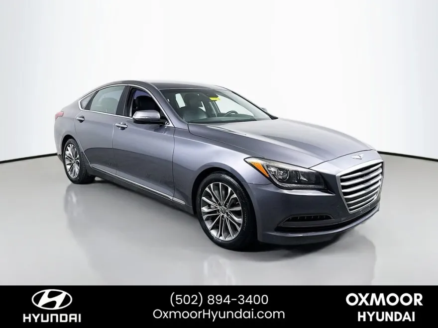 2015 Hyundai Genesis 3.8 RWD photo 1
