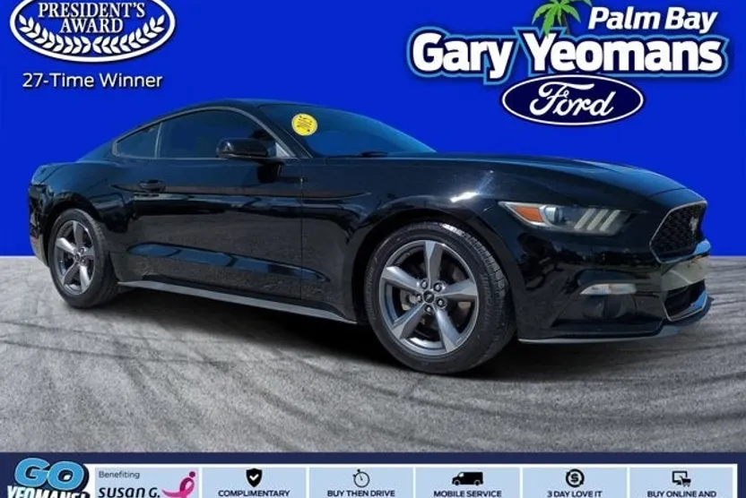 2015 Ford Mustang V6 photo 1