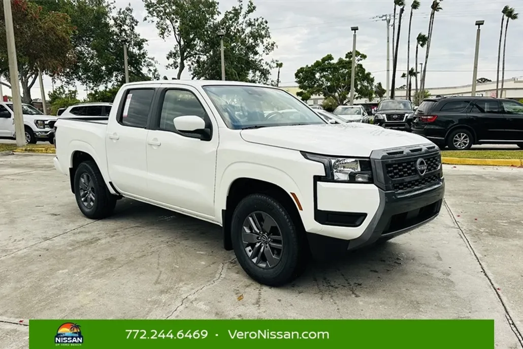 2025 Nissan Frontier SV photo 1