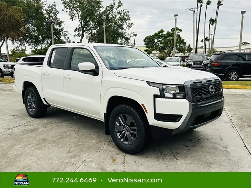 2025 Nissan Frontier SV photo 1