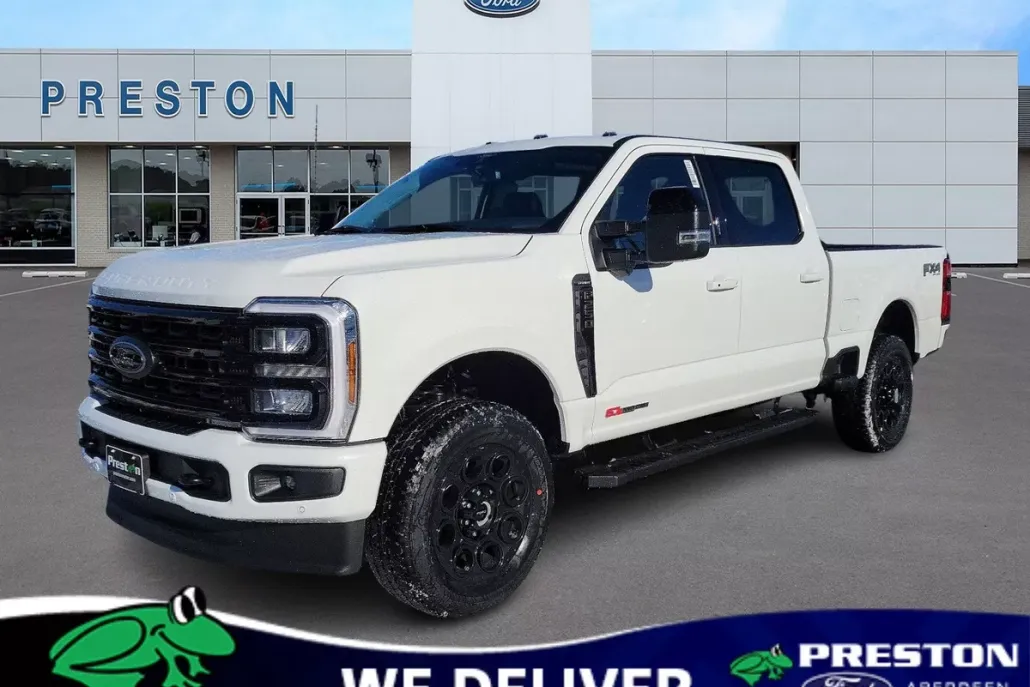 2024 Ford F-250 Lariat photo 1