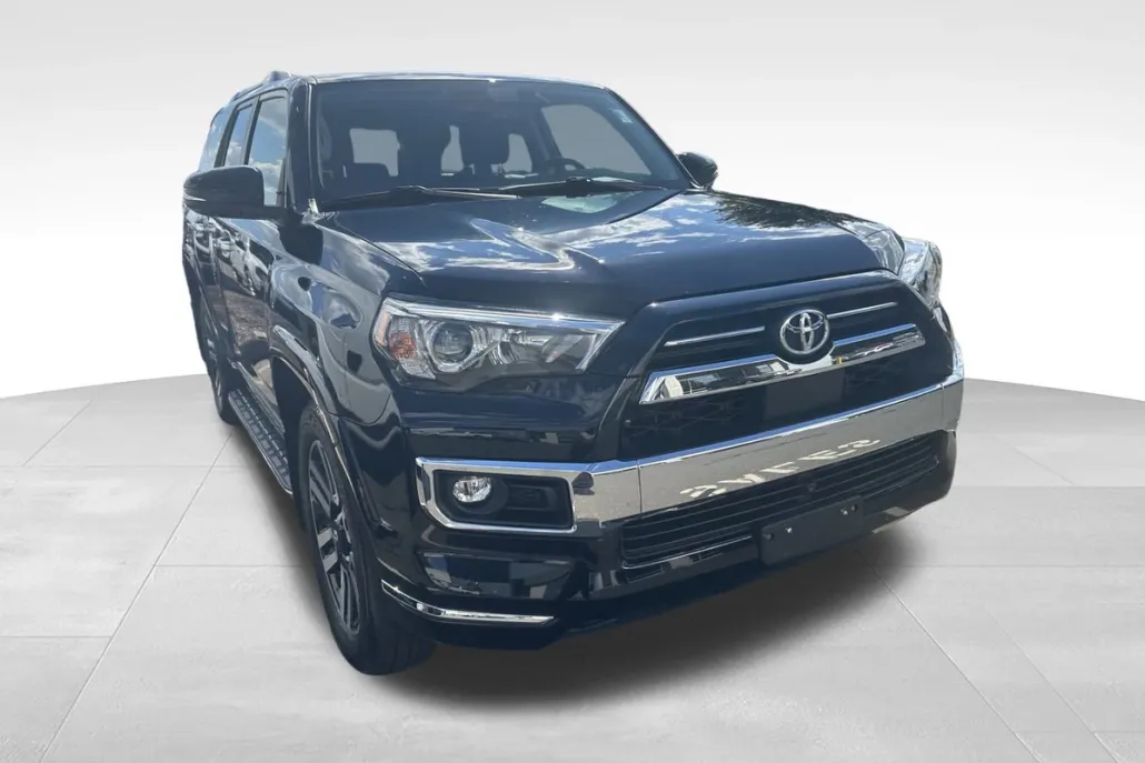 2023 Toyota 4Runner Limited photo 1