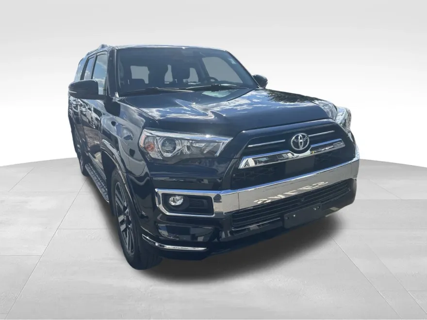 2023 Toyota 4Runner Limited photo 1