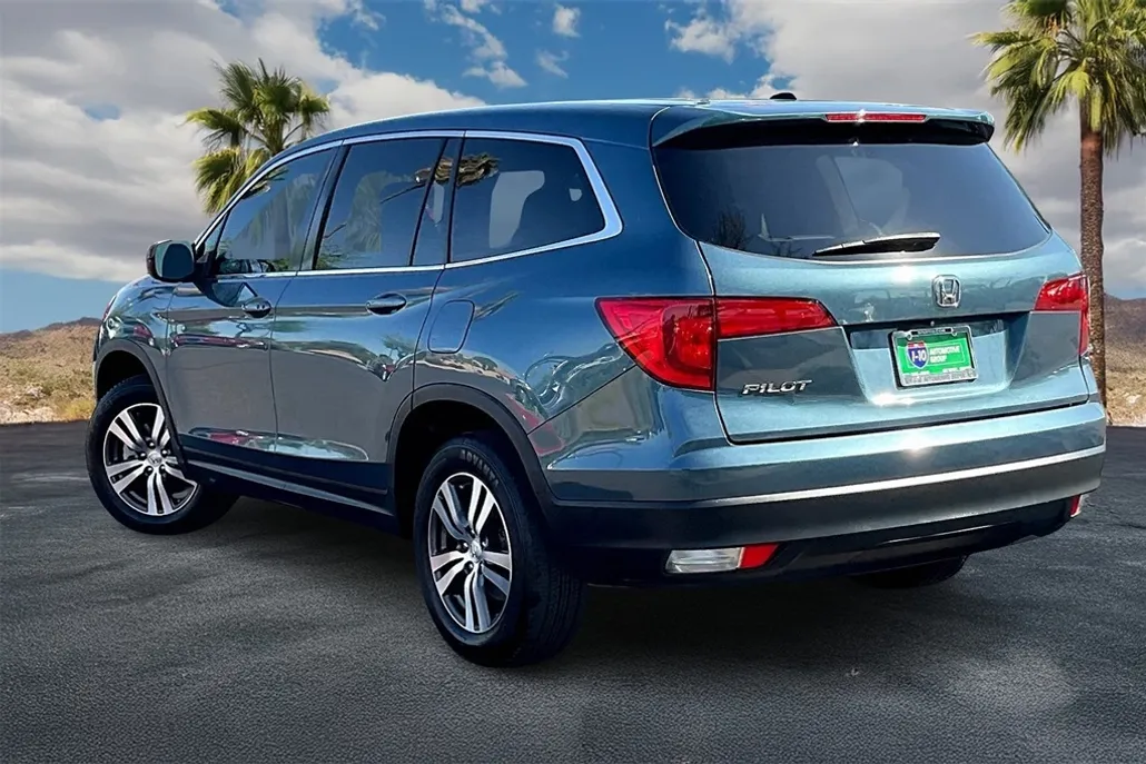 2016 Honda Pilot EX-L photo 1