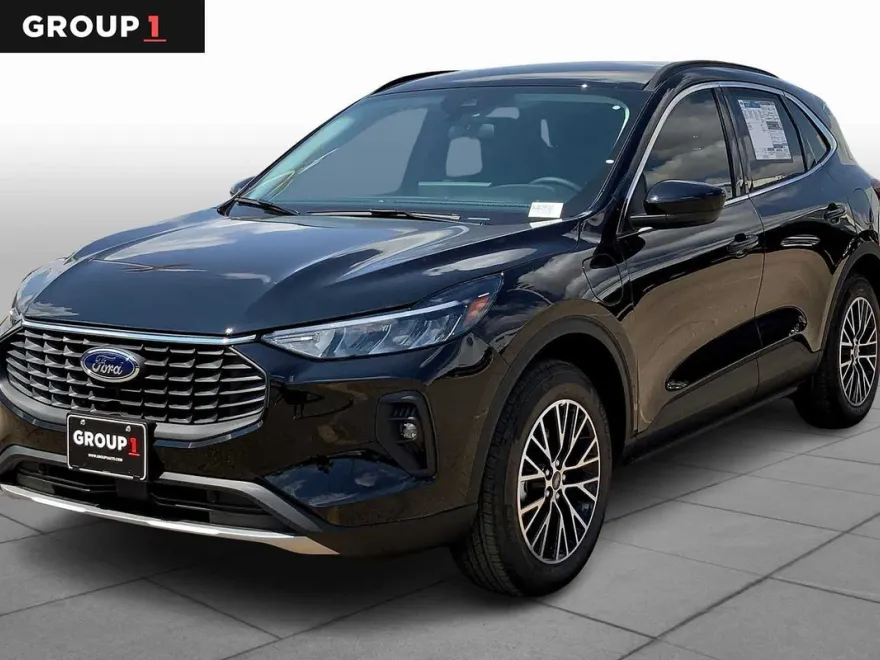 2025 Ford Escape Plug-In Hybrid photo 1