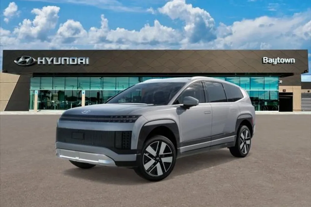 2026 Hyundai Ioniq SEL photo 1