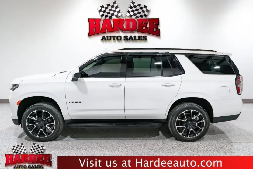 2021 Chevrolet Tahoe RST photo 1